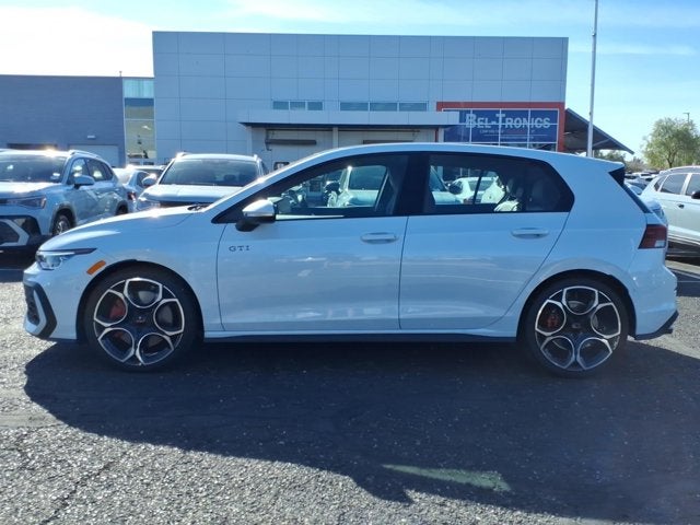 2026 Volkswagen Golf GTI Autobahn