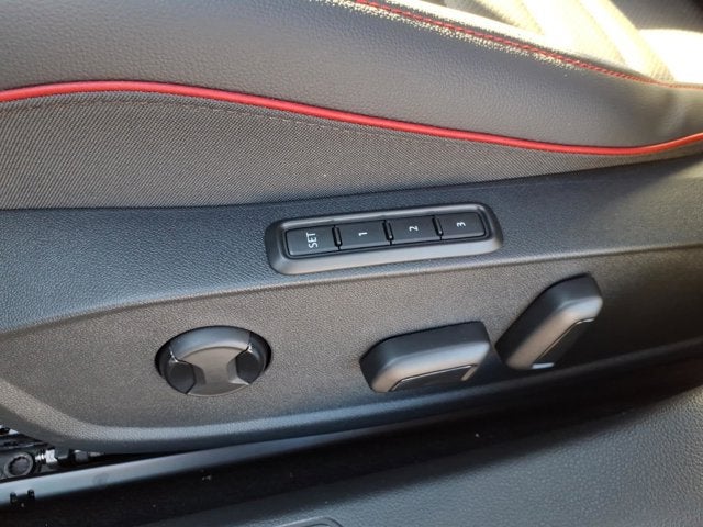 2026 Volkswagen Golf GTI Autobahn