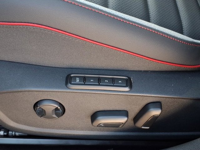 2026 Volkswagen Golf GTI Autobahn