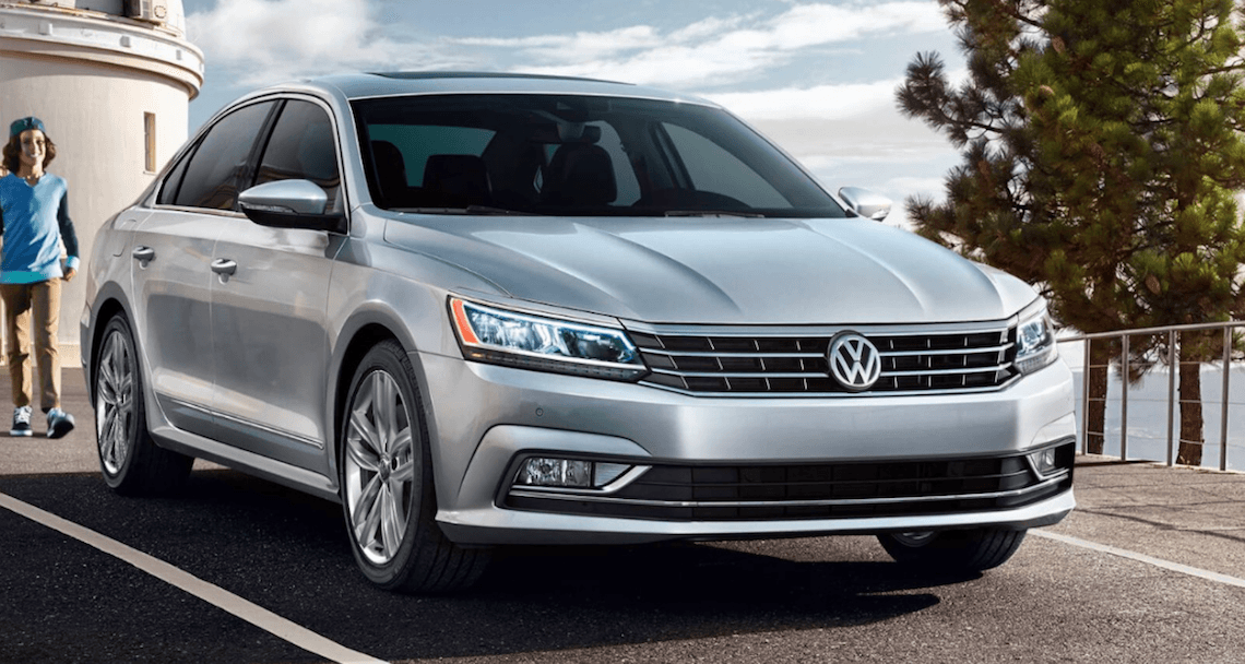2018 Volkswagen Passat available in Peoria