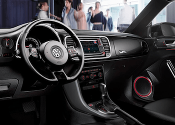 2018 Volkswagen Beetle cabin